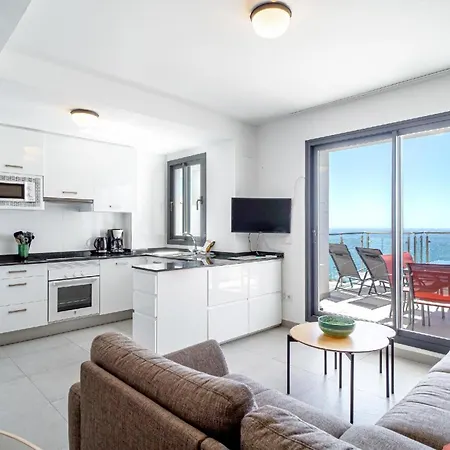 Fuer 6 Personen Ca 120 Qm In Nerja, Andalusien Costa Del Sol Apartment *