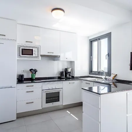 Fuer 6 Personen Ca 120 Qm In Nerja, Andalusien Costa Del Sol Apartment